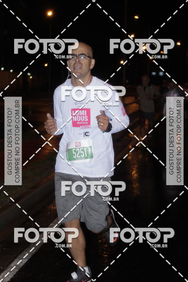 Buy your photos of the eventLuminous Run on Fotop