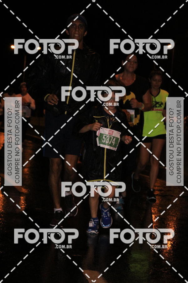 Buy your photos of the eventLuminous Run on Fotop