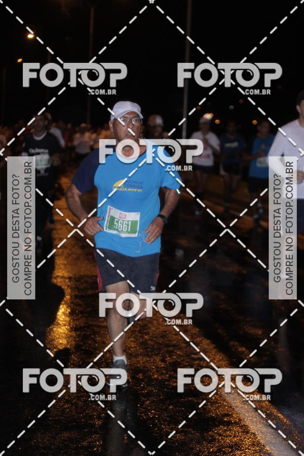 Buy your photos of the eventLuminous Run on Fotop