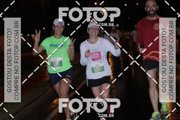 Buy your photos of the eventLuminous Run on Fotop