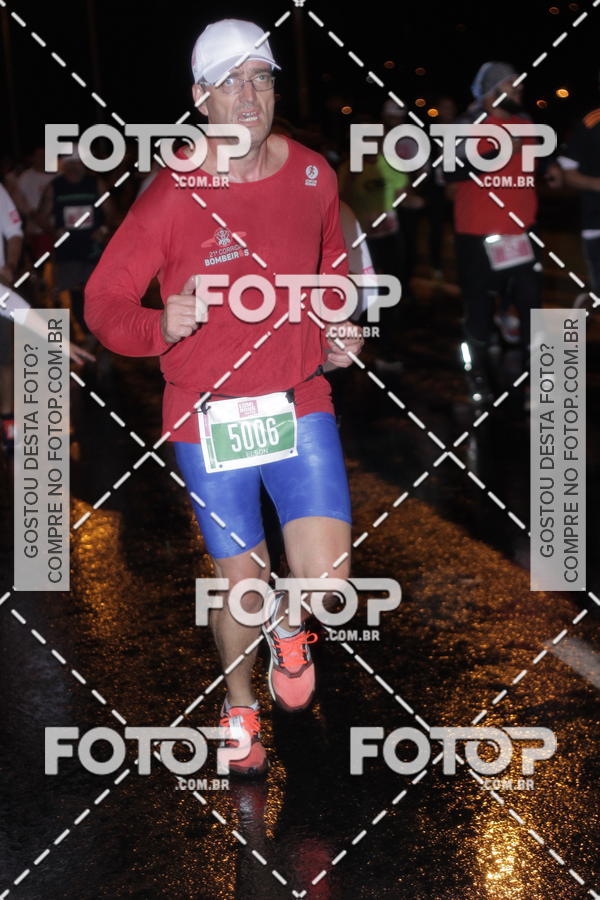 Buy your photos of the eventLuminous Run on Fotop