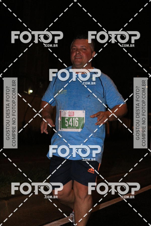 Buy your photos of the eventLuminous Run on Fotop