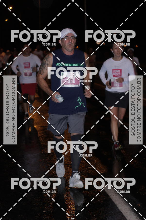 Buy your photos of the eventLuminous Run on Fotop