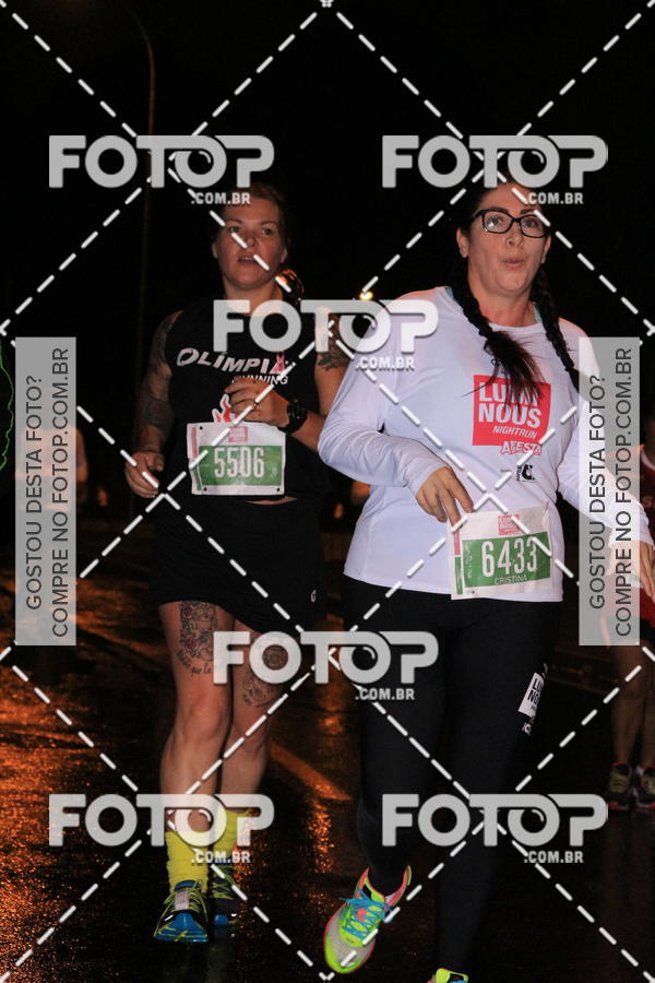 Buy your photos of the eventLuminous Run on Fotop