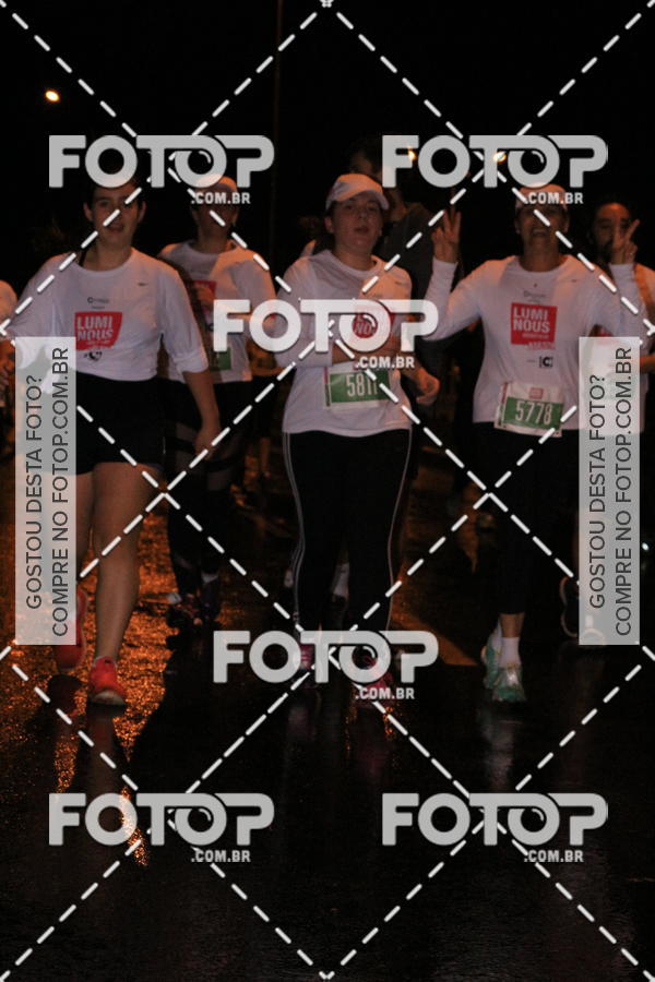 Buy your photos of the eventLuminous Run on Fotop