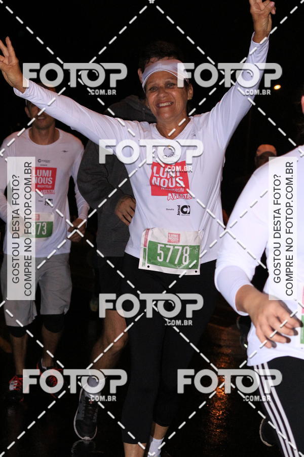 Buy your photos of the eventLuminous Run on Fotop