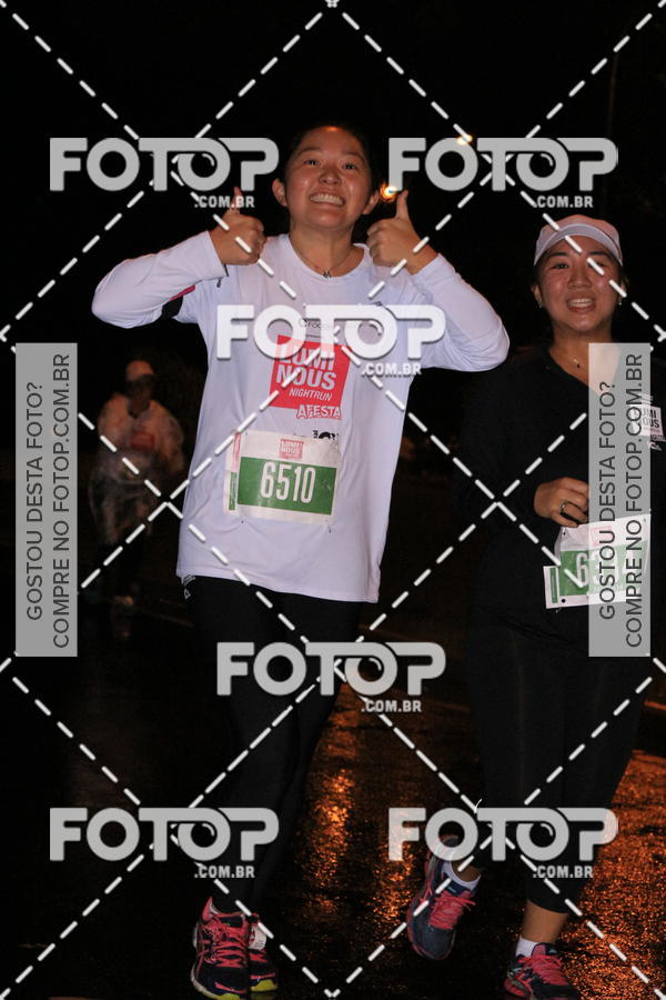 Buy your photos of the eventLuminous Run on Fotop