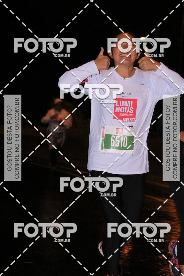 Buy your photos of the eventLuminous Run on Fotop