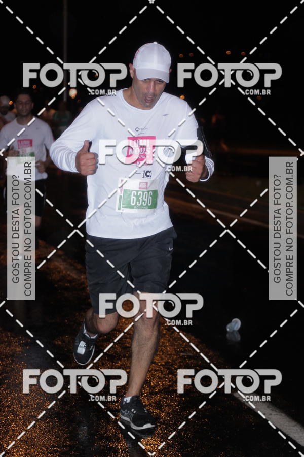 Buy your photos of the eventLuminous Run on Fotop