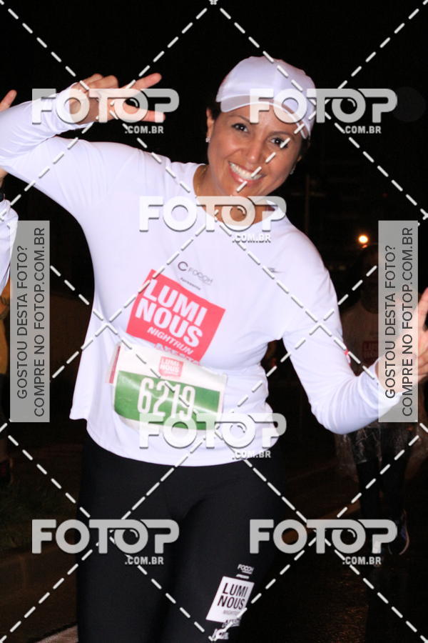 Buy your photos of the eventLuminous Run on Fotop