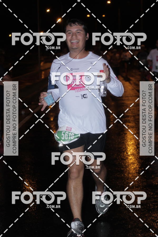 Buy your photos of the eventLuminous Run on Fotop