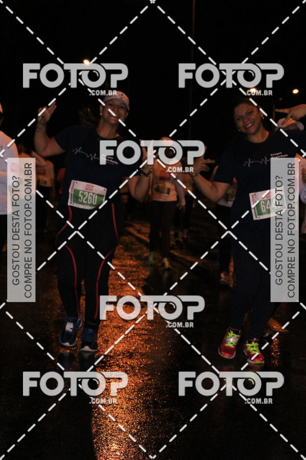 Buy your photos of the eventLuminous Run on Fotop
