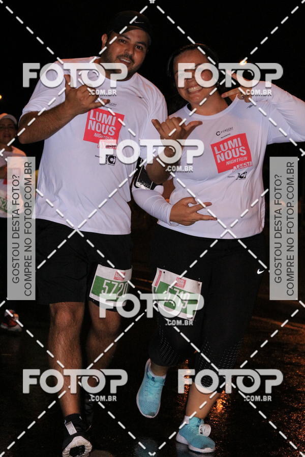 Buy your photos of the eventLuminous Run on Fotop