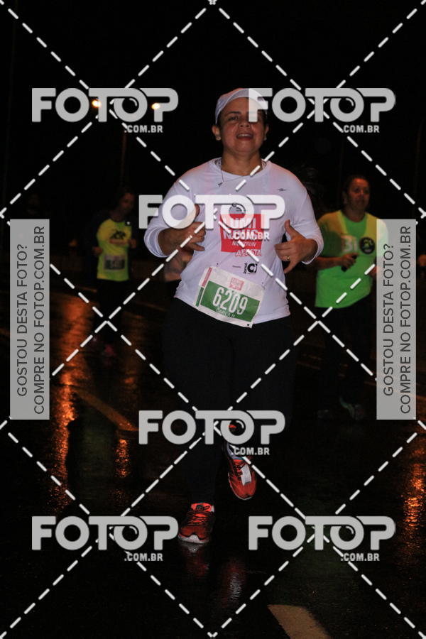 Buy your photos of the eventLuminous Run on Fotop