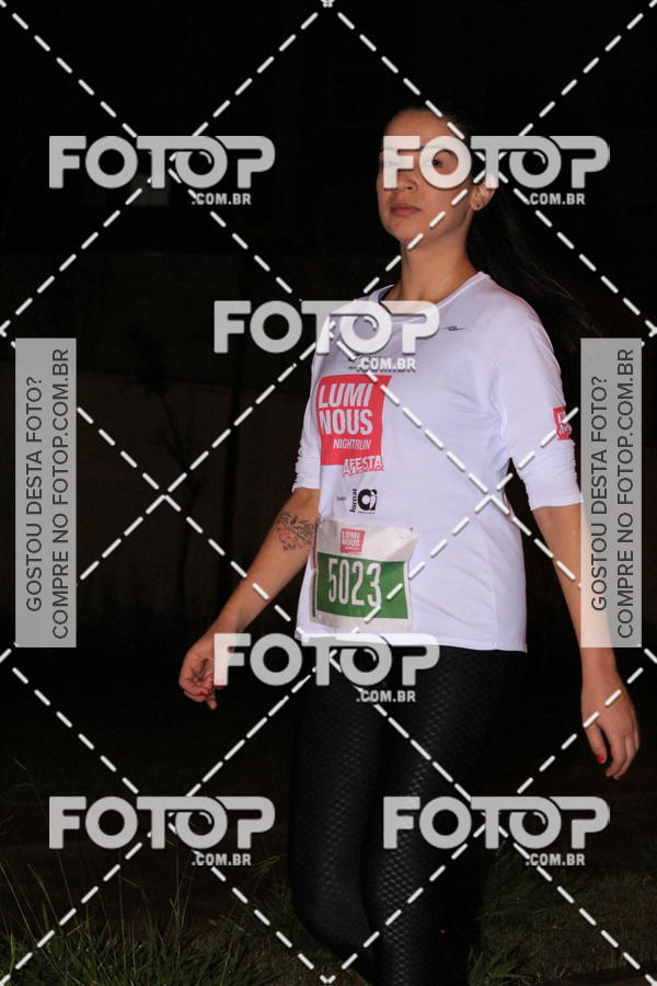 Buy your photos of the eventLuminous Run on Fotop