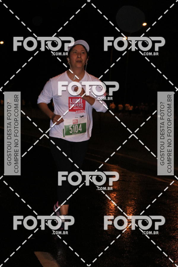 Buy your photos of the eventLuminous Run on Fotop