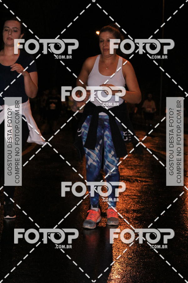 Buy your photos of the eventLuminous Run on Fotop