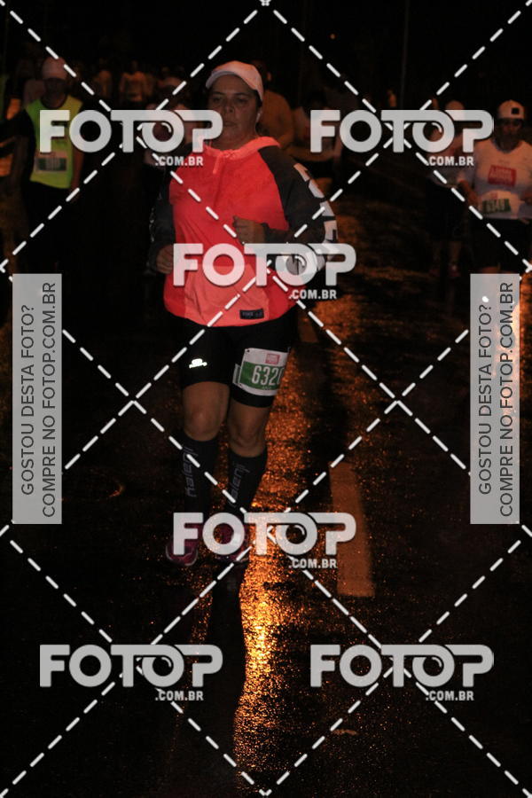 Buy your photos of the eventLuminous Run on Fotop