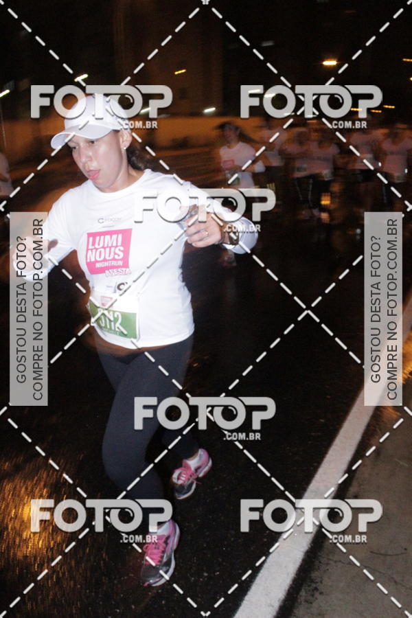 Buy your photos of the eventLuminous Run on Fotop