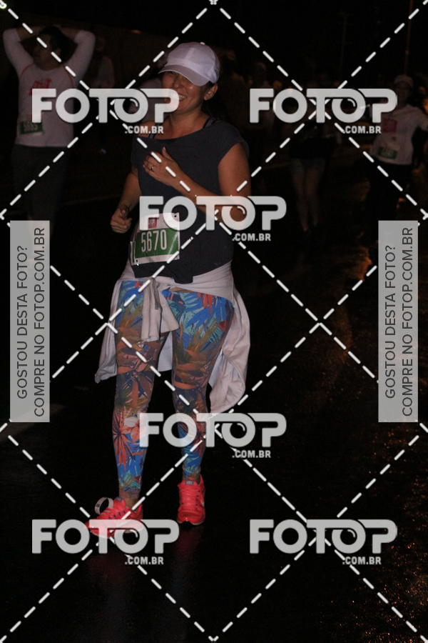 Buy your photos of the eventLuminous Run on Fotop