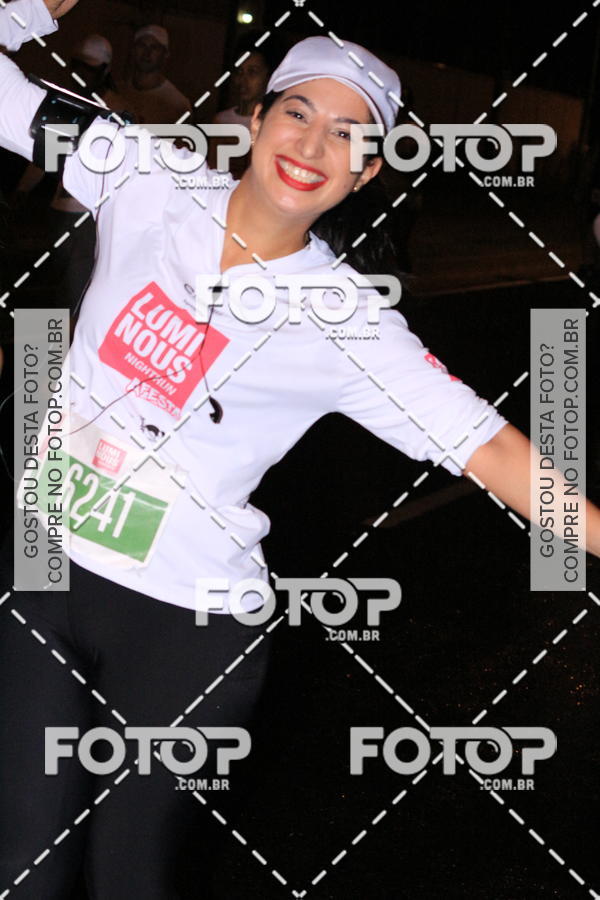 Buy your photos of the eventLuminous Run on Fotop