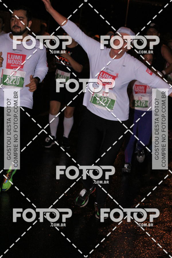 Buy your photos of the eventLuminous Run on Fotop