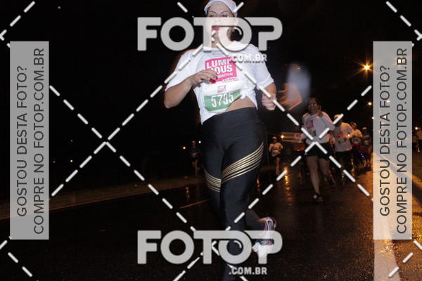 Buy your photos of the eventLuminous Run on Fotop