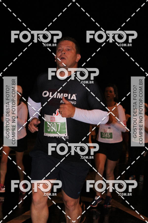 Buy your photos of the eventLuminous Run on Fotop