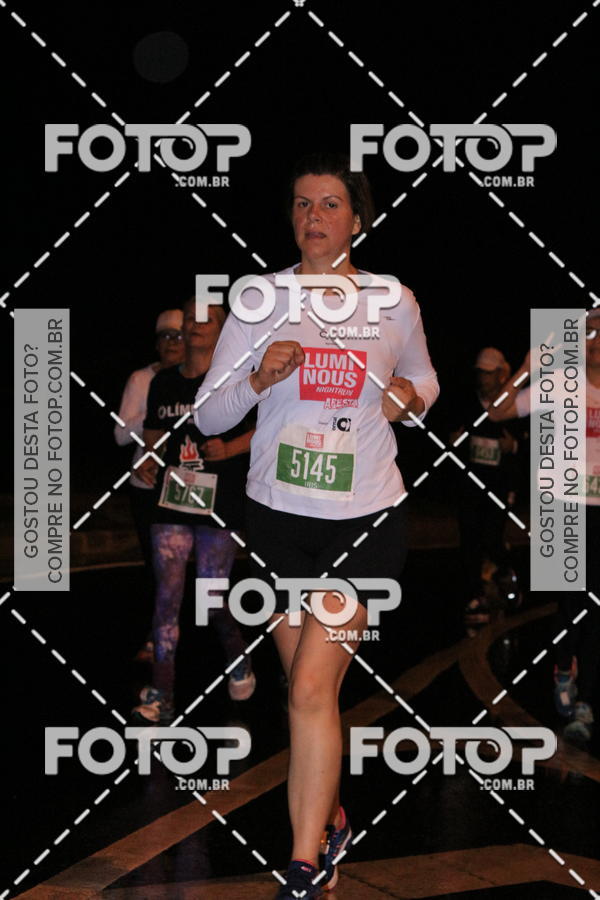 Buy your photos of the eventLuminous Run on Fotop
