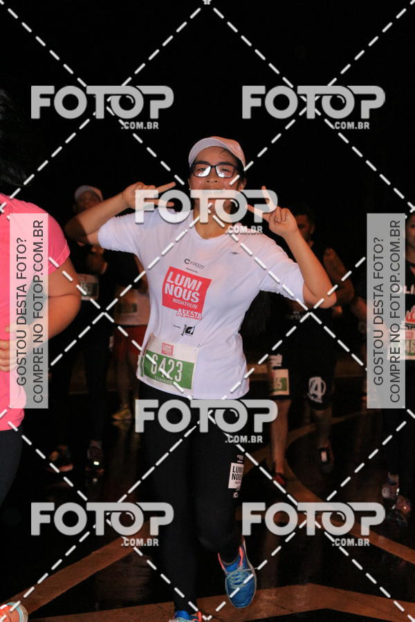 Buy your photos of the eventLuminous Run on Fotop