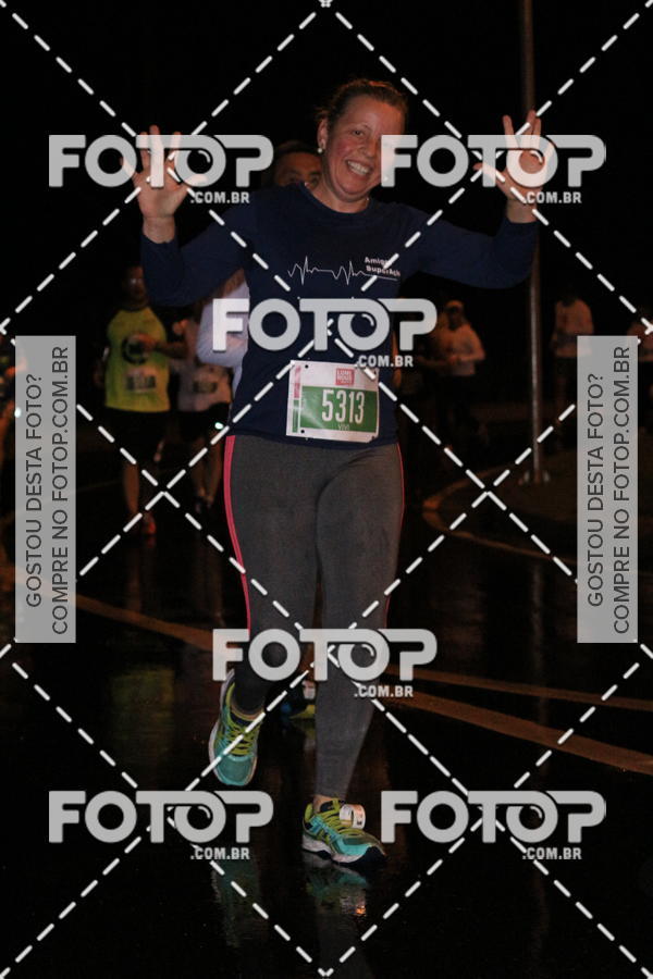 Buy your photos of the eventLuminous Run on Fotop