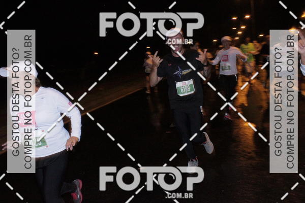 Buy your photos of the eventLuminous Run on Fotop