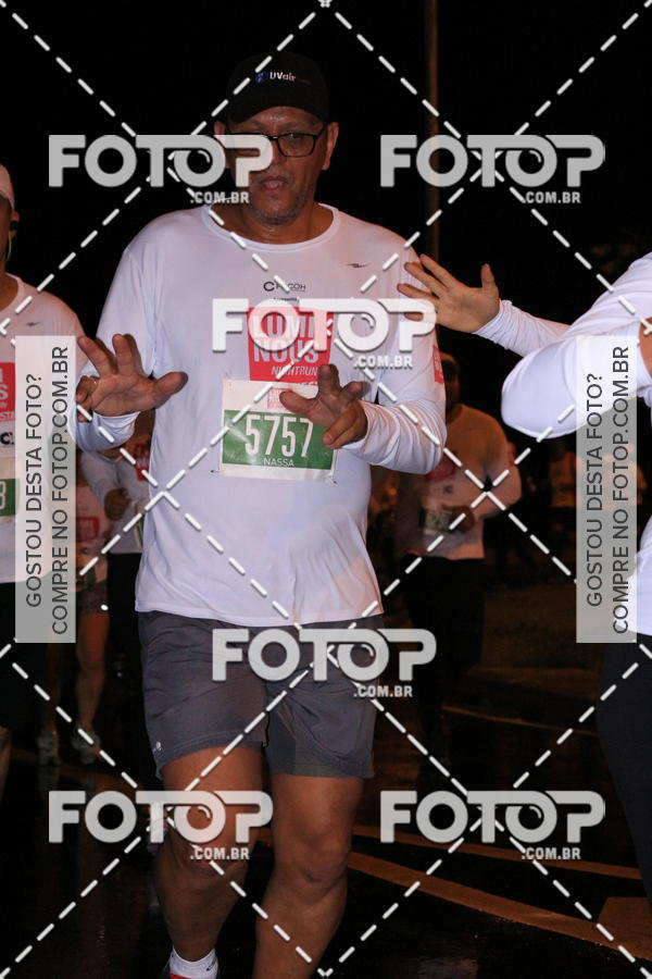 Buy your photos of the eventLuminous Run on Fotop