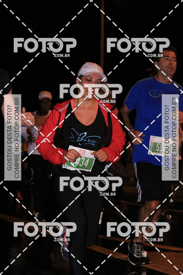 Buy your photos of the eventLuminous Run on Fotop