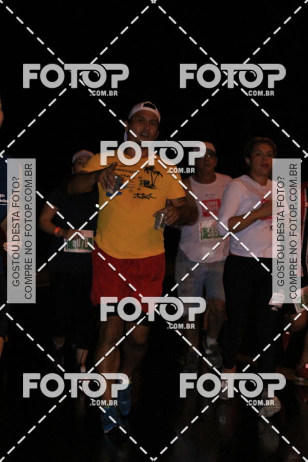 Buy your photos of the eventLuminous Run on Fotop