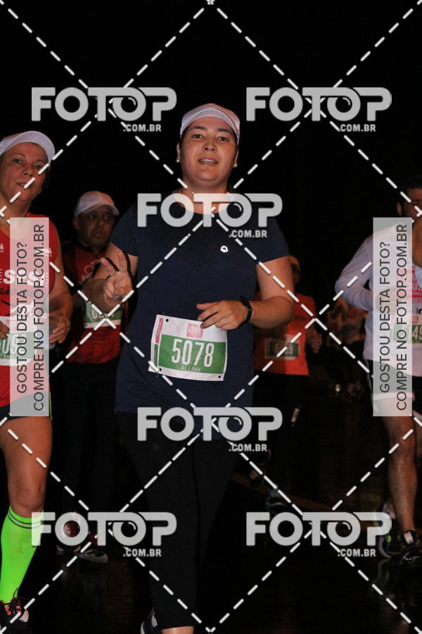 Buy your photos of the eventLuminous Run on Fotop