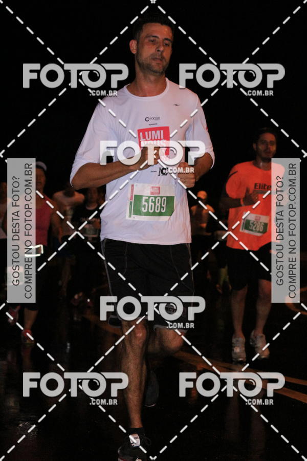 Buy your photos of the eventLuminous Run on Fotop