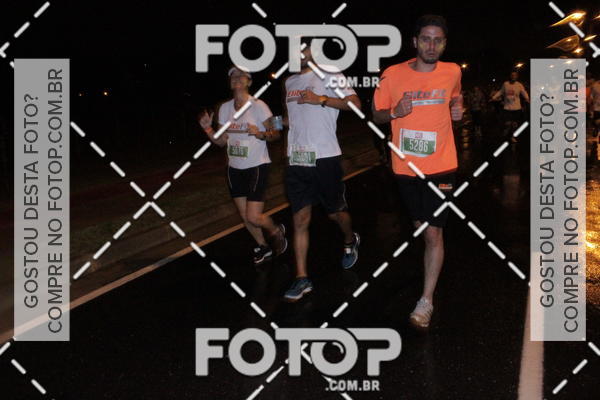 Buy your photos of the eventLuminous Run on Fotop