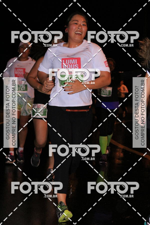 Buy your photos of the eventLuminous Run on Fotop