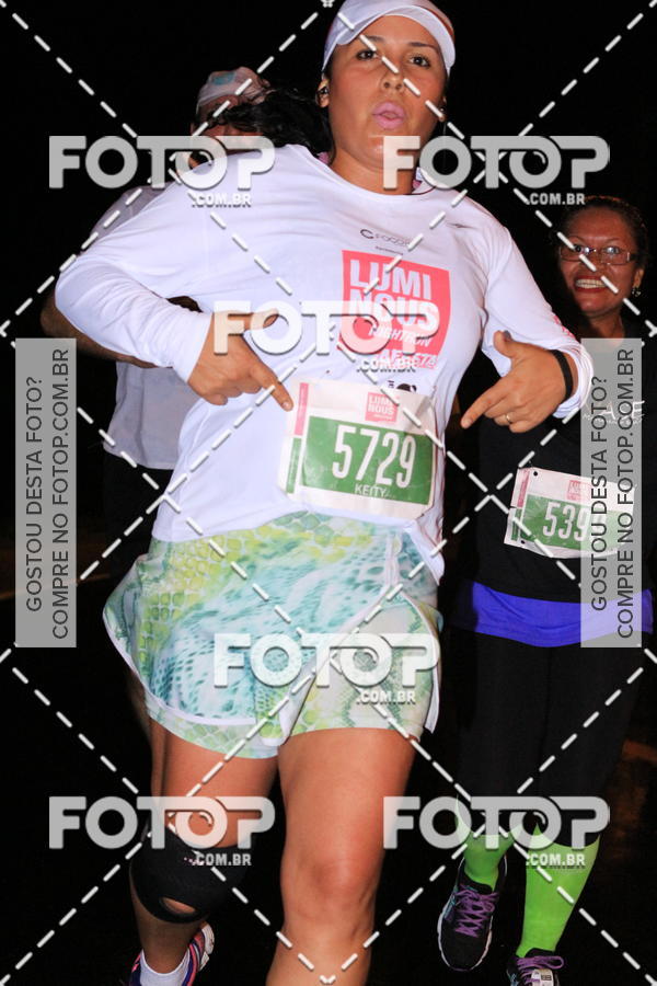 Buy your photos of the eventLuminous Run on Fotop