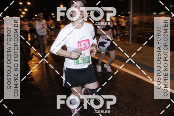 Buy your photos of the eventLuminous Run on Fotop