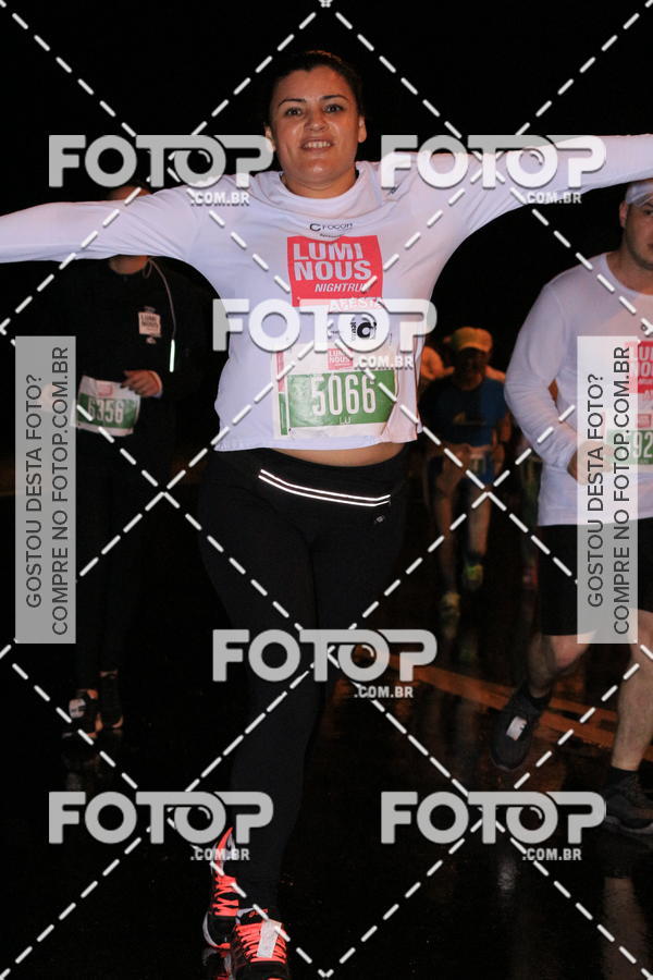 Buy your photos of the eventLuminous Run on Fotop
