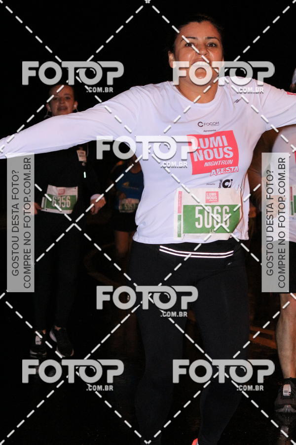 Buy your photos of the eventLuminous Run on Fotop