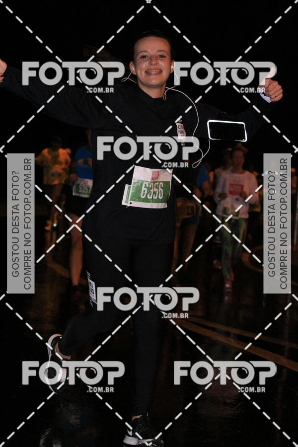 Buy your photos of the eventLuminous Run on Fotop