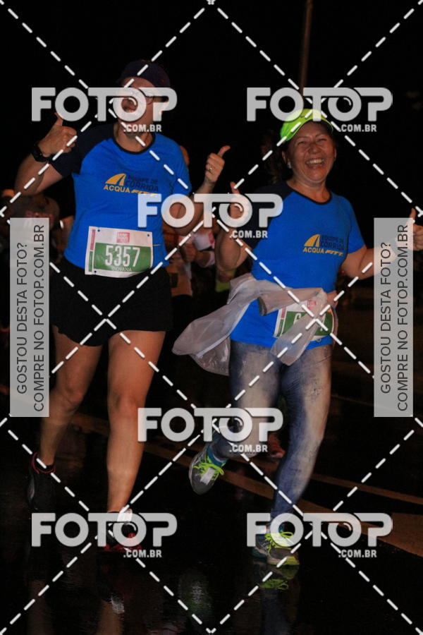 Buy your photos of the eventLuminous Run on Fotop