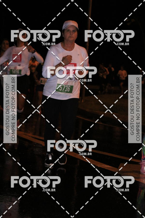 Buy your photos of the eventLuminous Run on Fotop