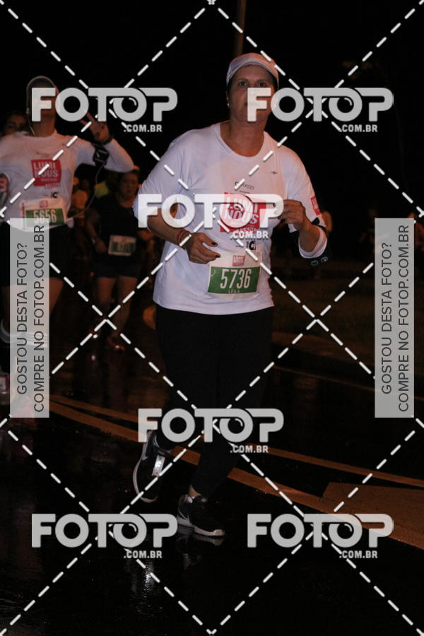 Buy your photos of the eventLuminous Run on Fotop