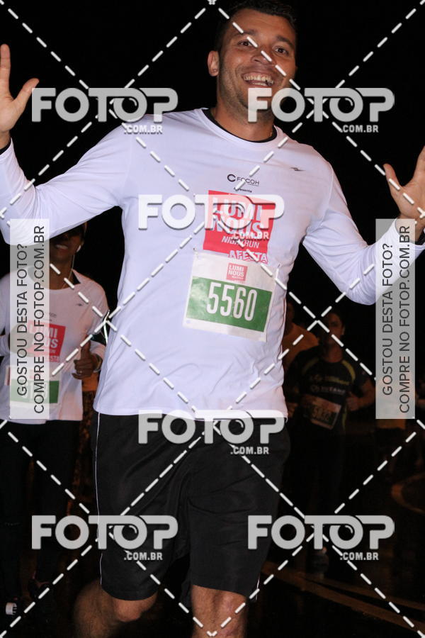 Buy your photos of the eventLuminous Run on Fotop