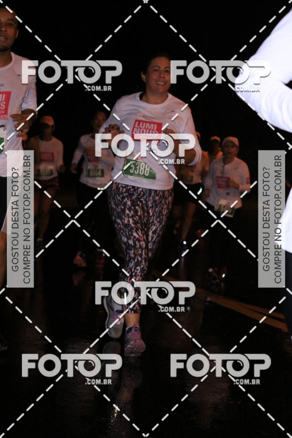 Buy your photos of the eventLuminous Run on Fotop