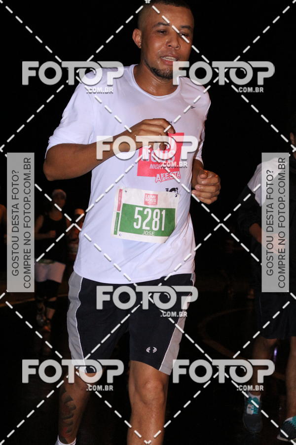 Buy your photos of the eventLuminous Run on Fotop